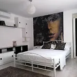 Alexandra House