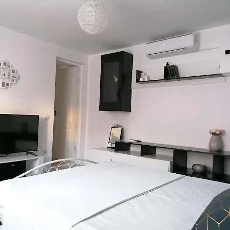 Alexandra House Homestay szállás Costinești