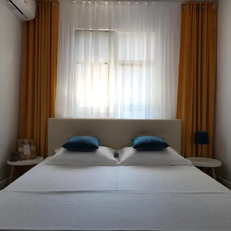 Homestay szállás Alexandra House