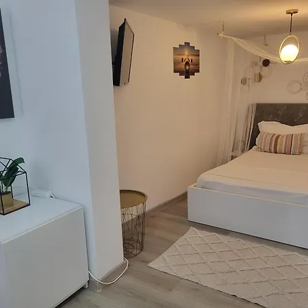 Alexandra House *