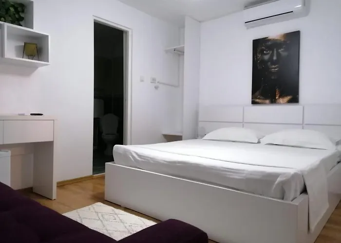 Rum i privatbostad Alexandra House Costinesti